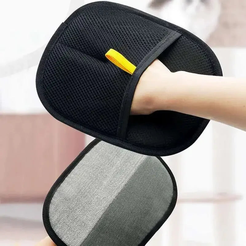 Paws & Relax: The Gentle Grooming Glove Your Pet Will Love